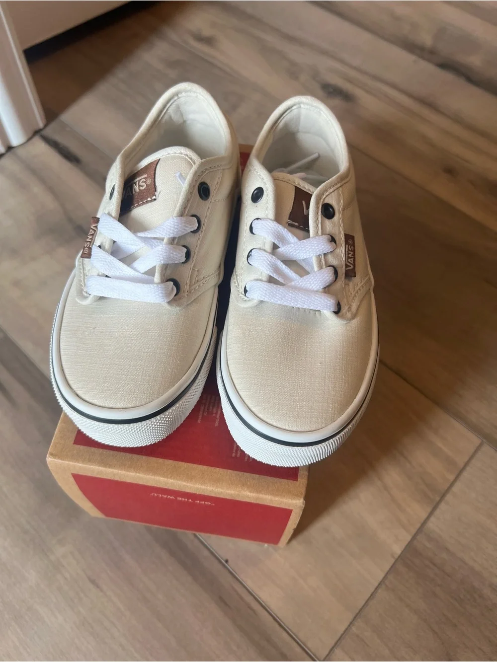 Kid’s Vans Atwood Sneakers size 11